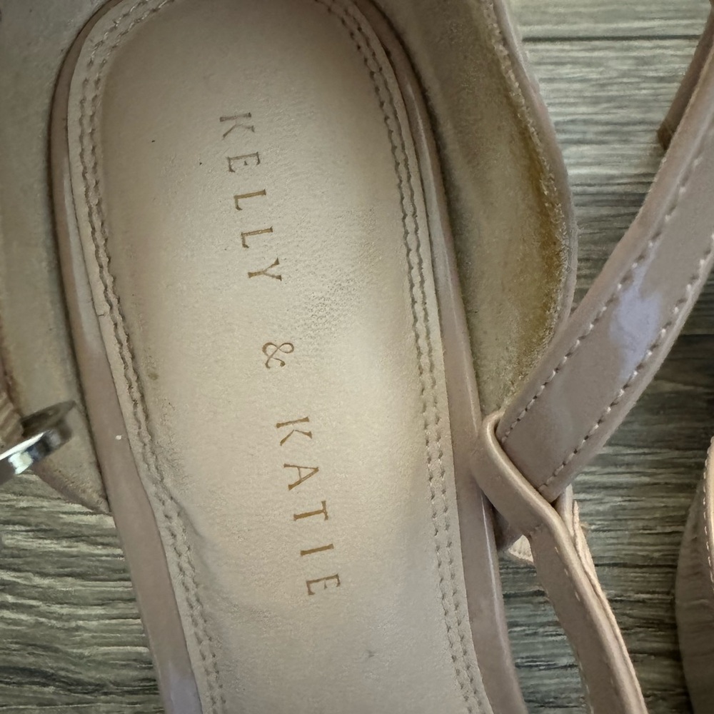 Nude heels - Picture 7 of 7